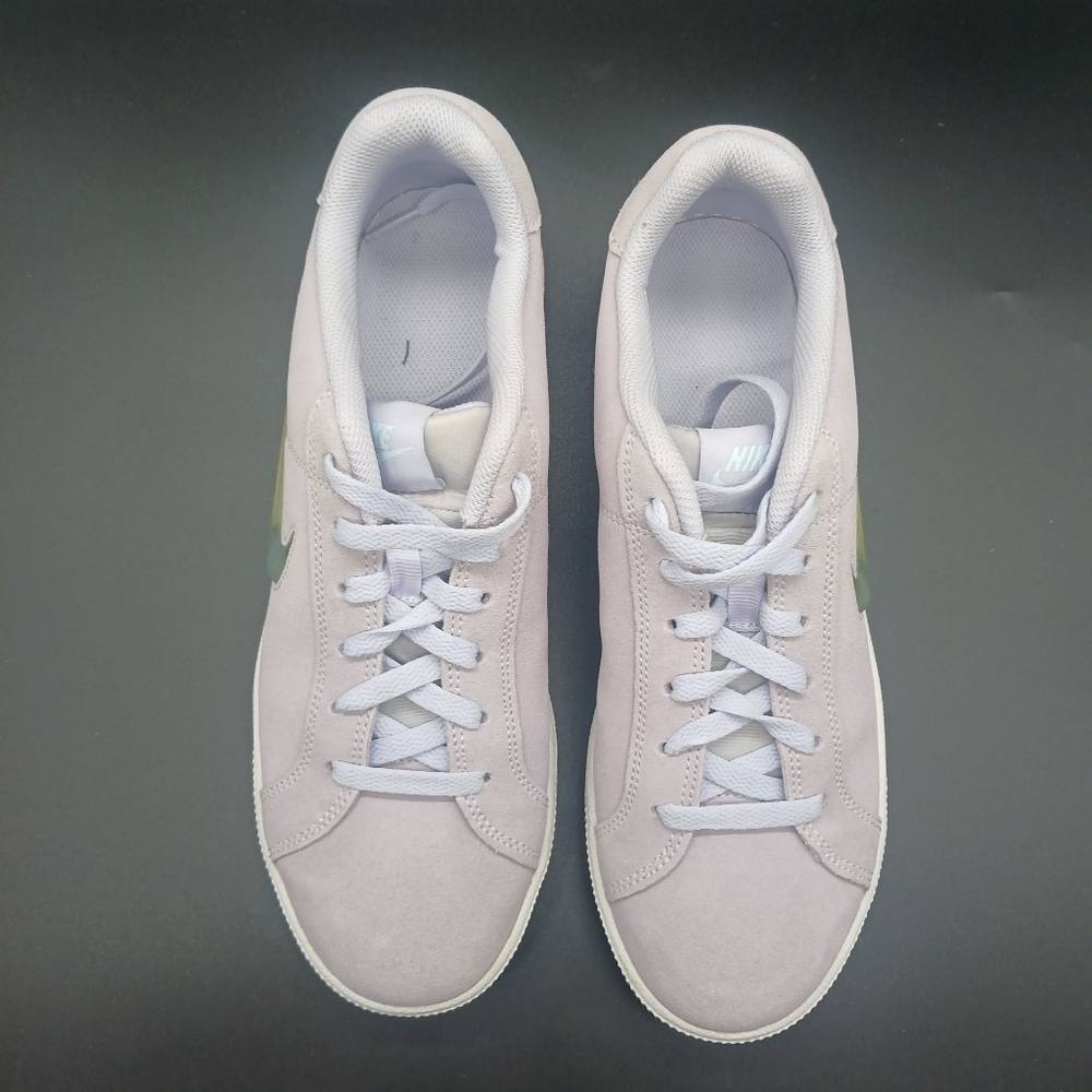 Nike Womens Court Royale Leather Premium Sneakers​​​ - Picture 3 of 7